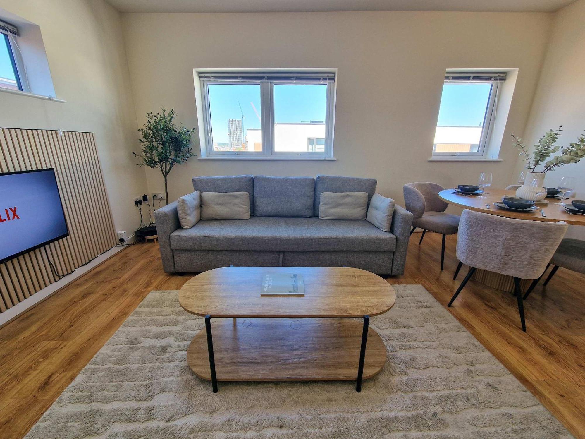 Free Parking Centre Flat By Superhost