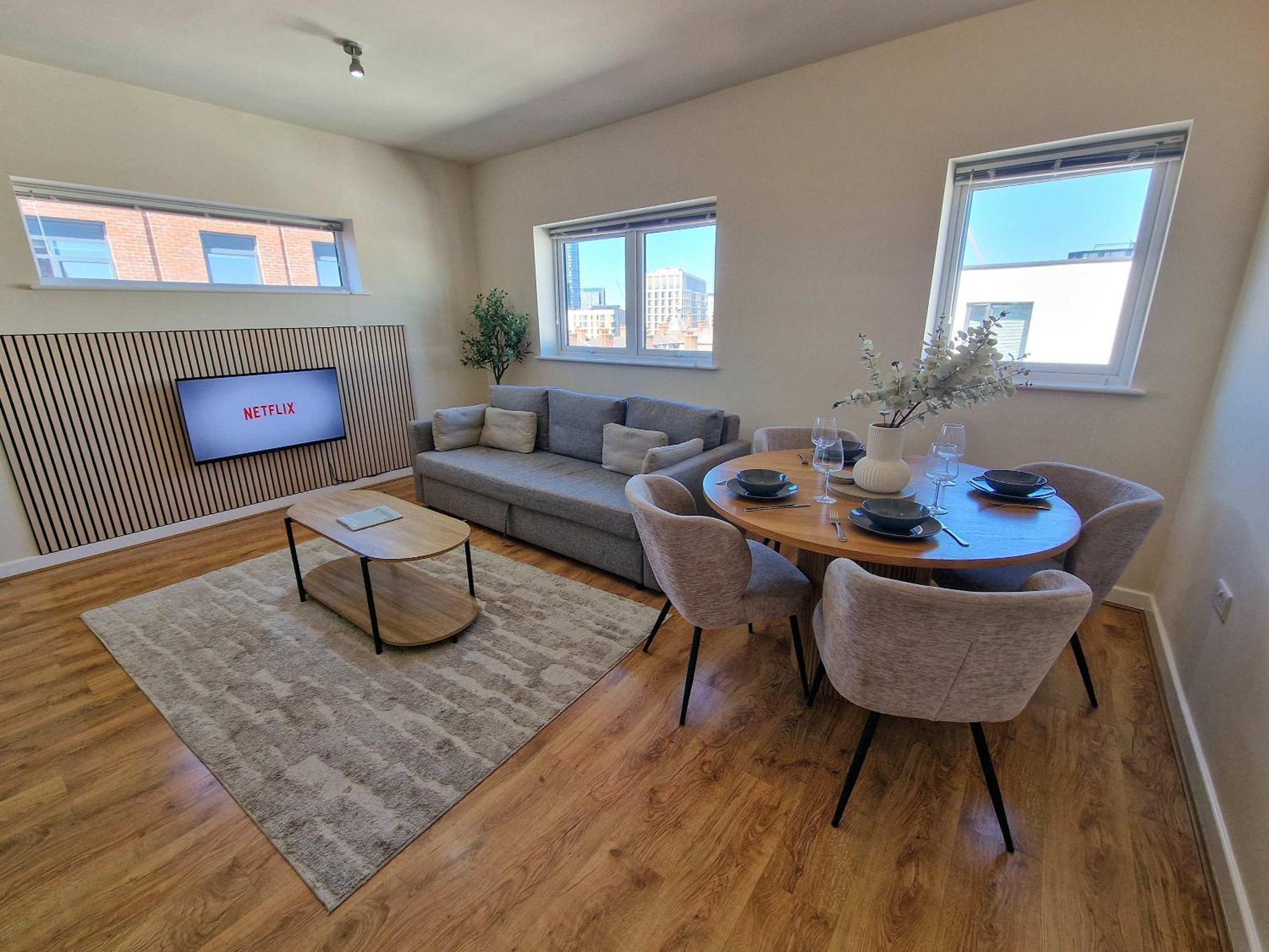 Free Parking Centre Flat By Superhost Holiday home *